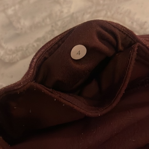 Lululemon leggings - Picture 4 of 7